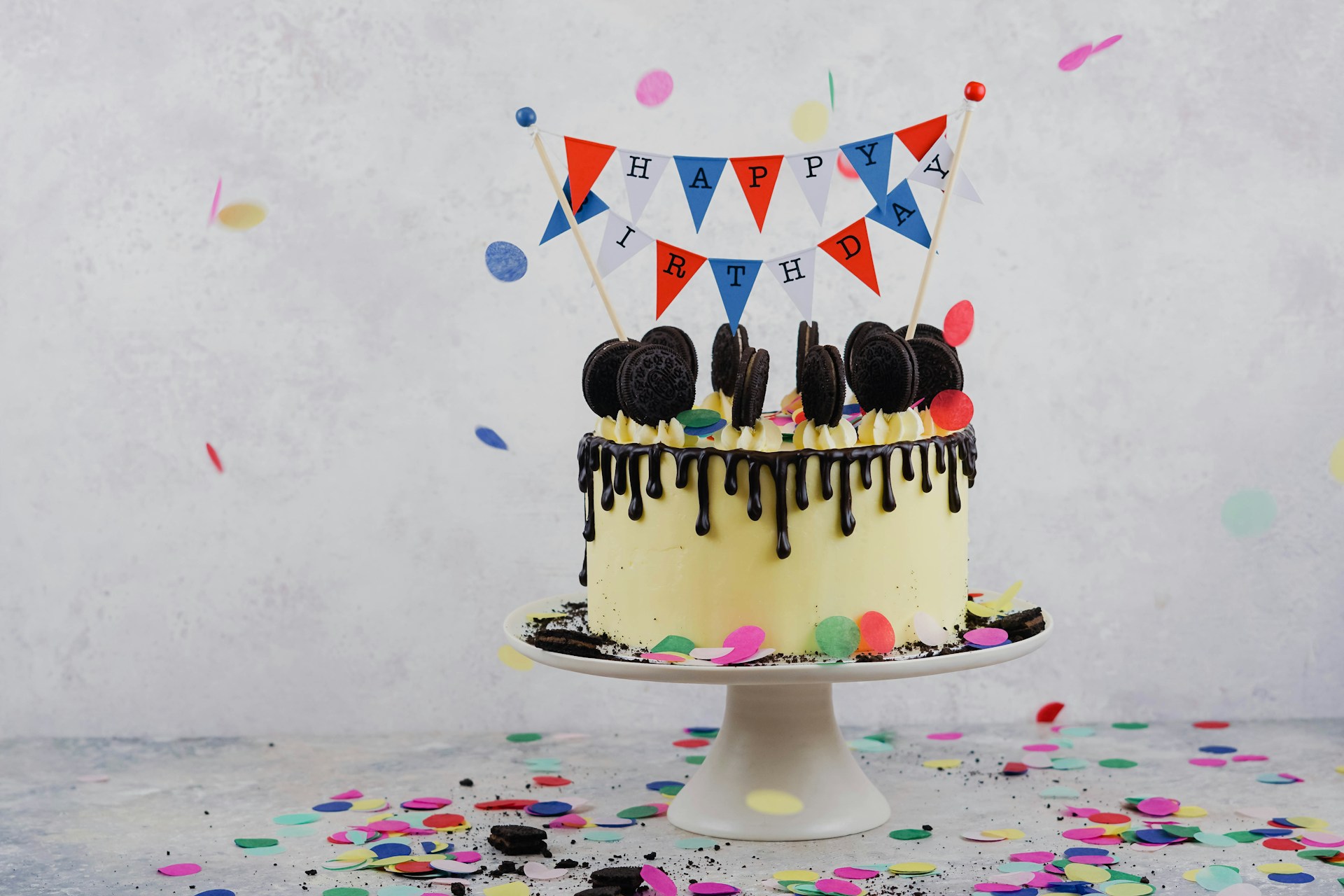 Geburtstag-Foto von Toa Heftiba auf Unsplash